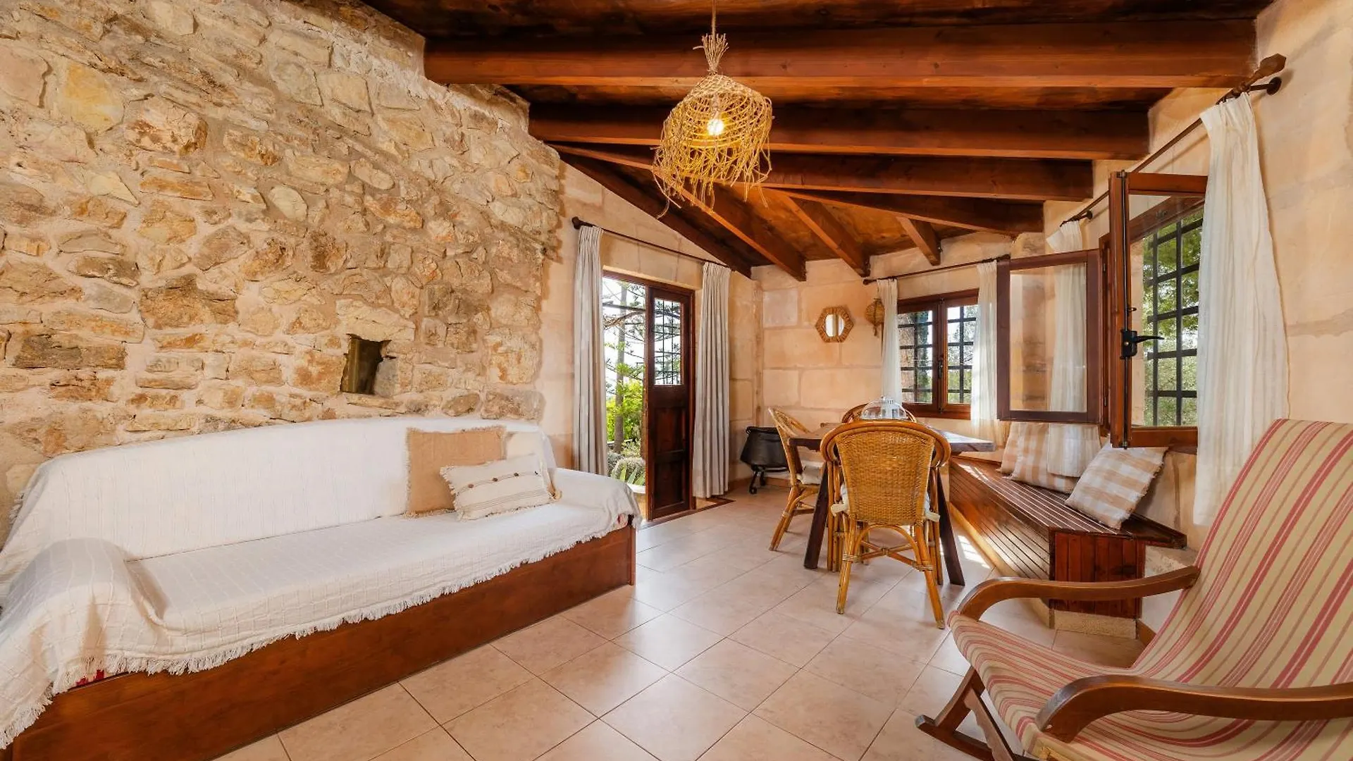 Es Colomer Petra  Petra (Mallorca)
